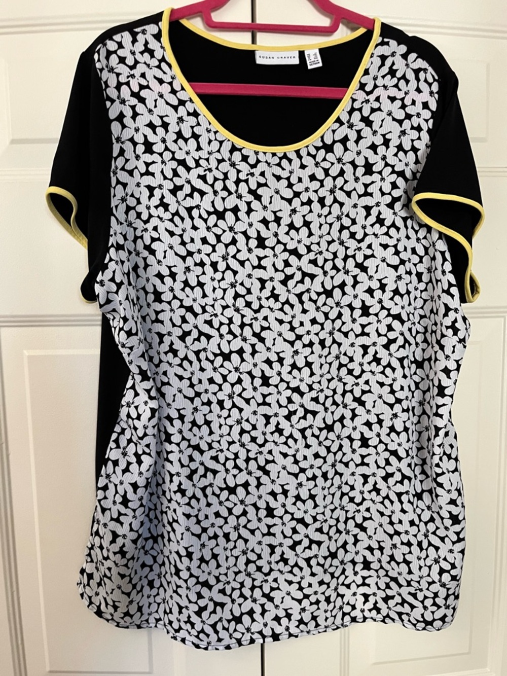 Susan Graver Short Sleeve Top